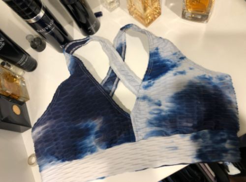 Customer photo review of GYMKARTEL® SUPPORTIVE SPORTS BRA - TIE-DYE BLUE