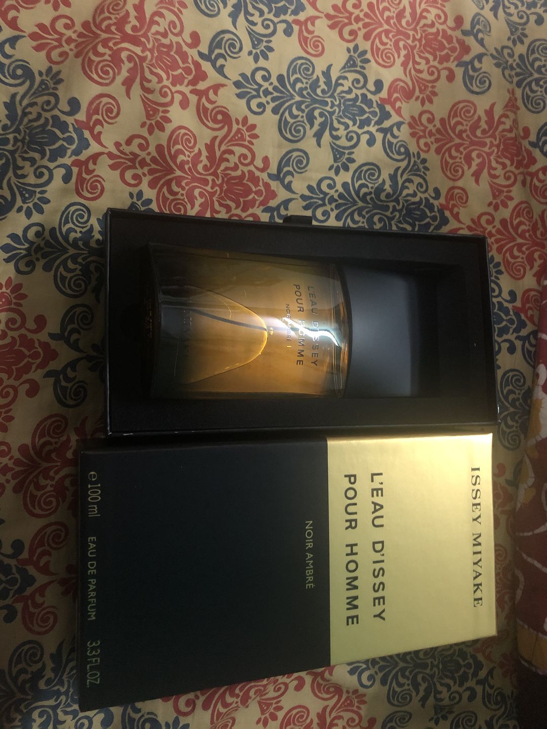 Customer photo review of Issey Miyake L'Eau D'Issey Pour Homme Noir Ambre Eau De Perfume - 100ml