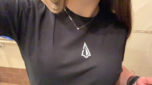 Customer photo review of BREATHE PERFORMANCE SHIRT (SUPER BLACK)