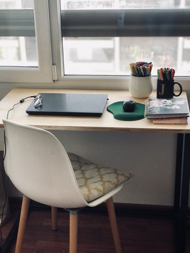 Customer photo review of Escritorio de computador MIMA 90 x 50 Negro
