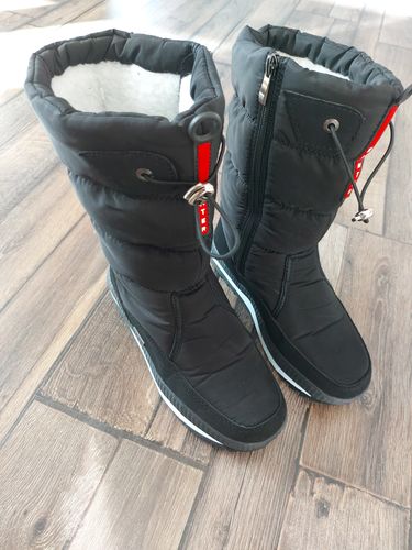 Customer photo review of Frauen Schnee Stiefel Plattform Winterstiefel Dicken Plüsch wasserfest Nicht-slip Stiefel