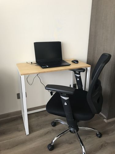 Customer photo review of Escritorio pequeño MIMA 80 x 40 Blanco