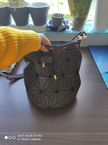 Customer photo review of Holumex Prisma Bucket Bag