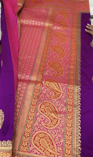 Customer photo review of Exclusive Edition: QUEENS PURPLE AND PINK HEAVY BANARASI SILK WOVEN SAREE WITH CONTRAST BLOUSE