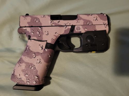 Customer photo review of Glock 43X Decal Grip - Desert Camo