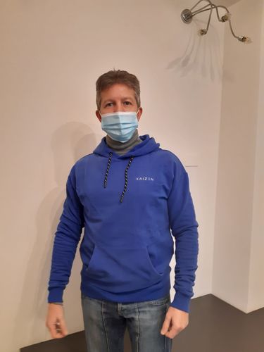 Customer photo review of HEAVY HOODIE (CERULEAN BLUE)