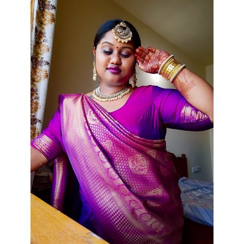 Customer photo review of Royal Princess Golden Wine Woven Kanjivaram Saree