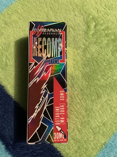 Reseña con foto de un cliente sobre Barbarían Ostarine 30ml