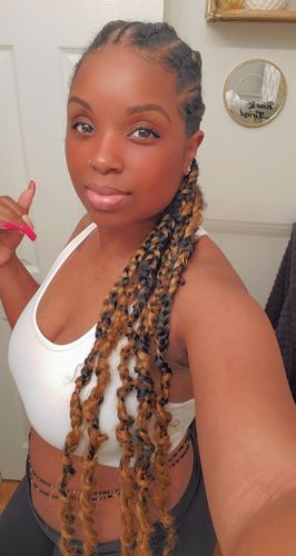 Customer photo review of Black Star Black and Gold Tie On Waist Beads