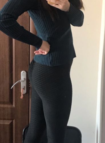 Customer photo review of GYMKARTEL® ANTI-CELLULITE AND PUSH UP LEGGINGS - BLACK
