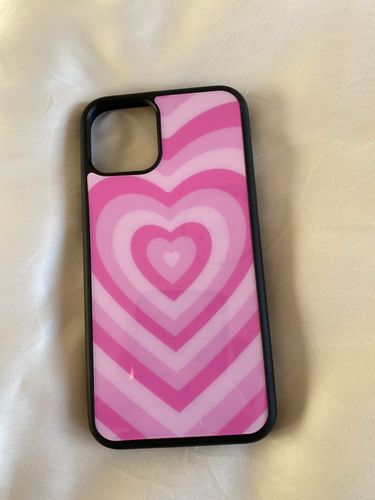 Customer photo review of Heart Circle Pink iPhone Case