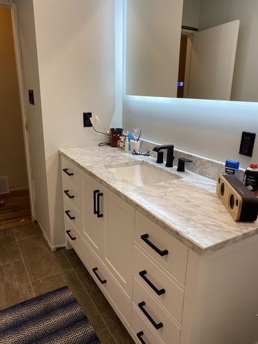 Customer photo review of Abigail 60", Naos, Bright White Bathroom Vanity