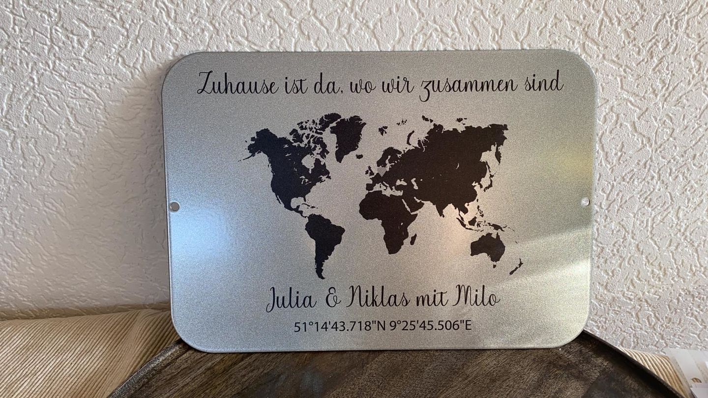 Customer photo review of Geschenk Weltkarte mit Koordinaten - personalisiert