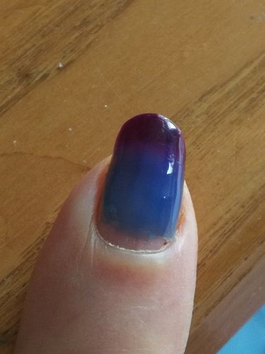 Customer photo review of Semilac Thermo Colour 644 Plum & Blue UV Gel Polish7 ml