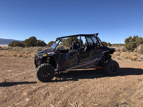 Customer photo review of POLARIS RZR XP 4 Turbo/RZR XP 4 Turbo S 2019 4-DOOR GRAPHICS