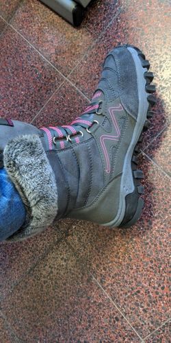 Customer photo review of Women's Snow Boots, Cold-Weather Boots [Limited SALE: Buy 2 Save More 15%]