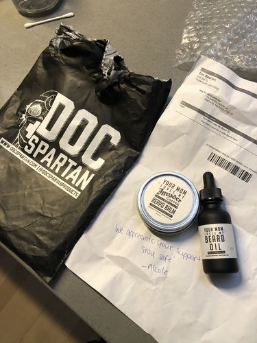 Customer photo review of Your Mom Loves My Beard Oil