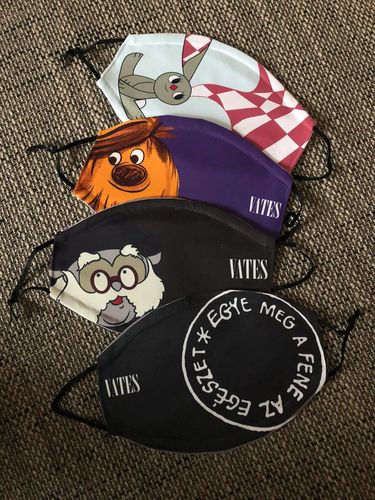 Customer photo review of Örkény Pecsét maszk