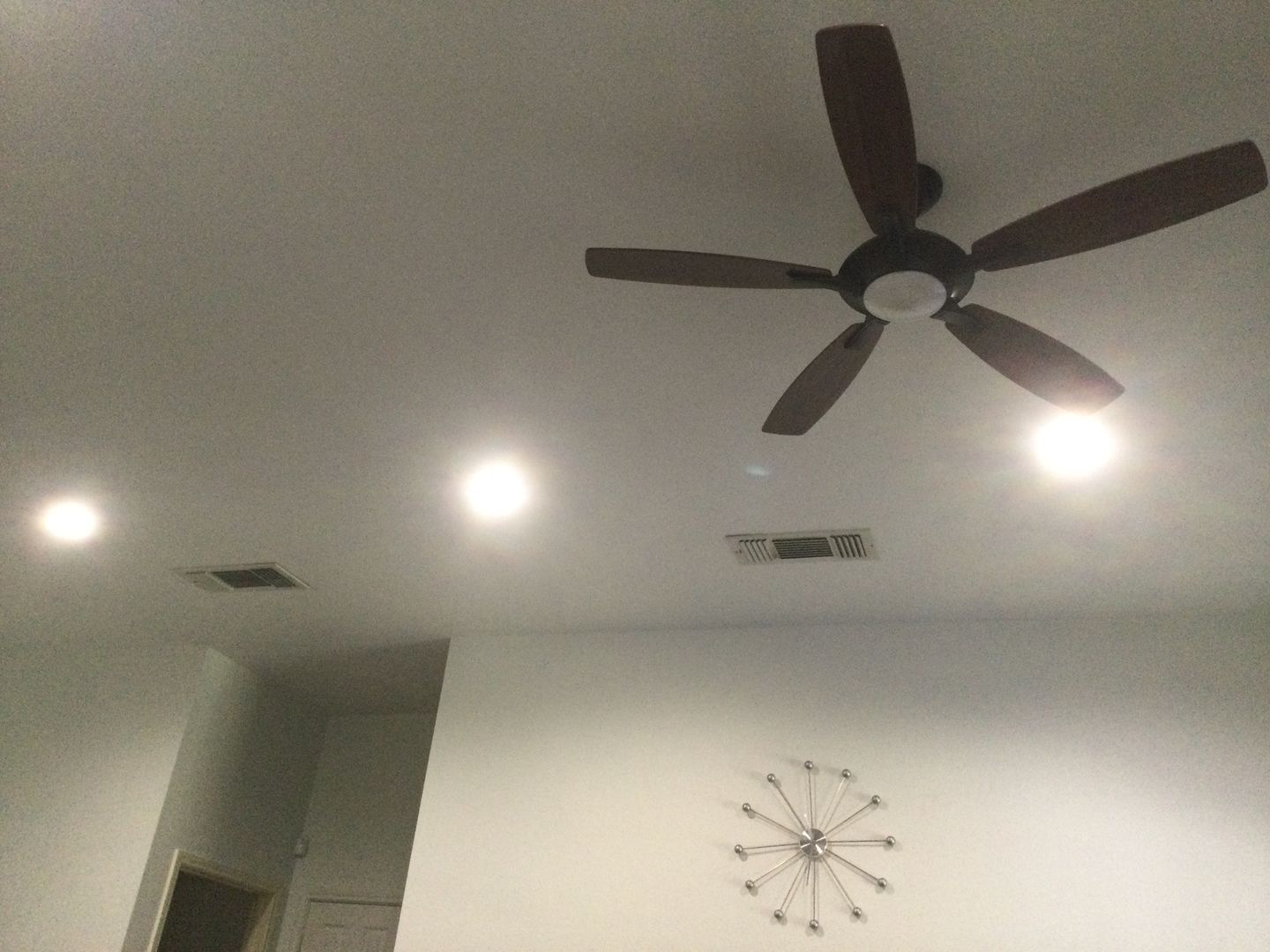 Customer photo review of 5/6 inch Dimmable LED Downlights / Can Lights, 1000 Lumens, Recessed Ceiling Light Fixture, 15W CRI90+