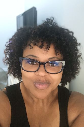 Customer photo review of Curly Hair Wash and Go System with Organic Hemp Seed Oil for Hair Growth with Watermelon Fragrance (Step 1 - 4)