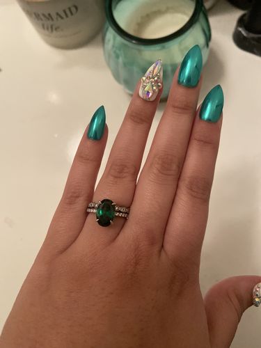 Customer photo review of Louily Classic Oval Cut Emerald Green Simulated Diamond Engagement Ring In Sterling Silver