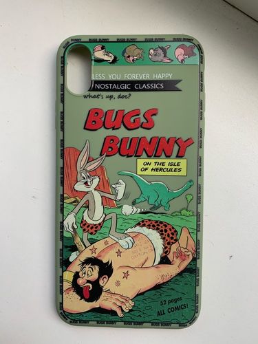 Customer photo review of BUGS BUNNY Mint iPhone Case