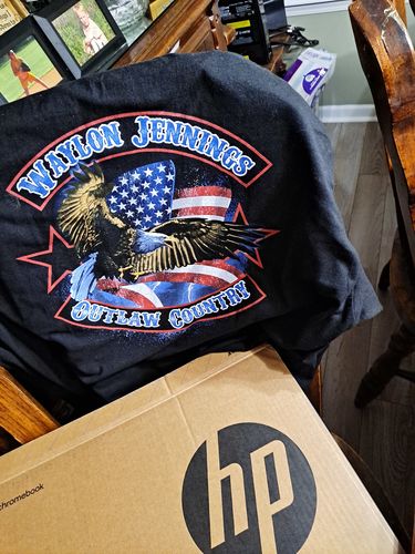 Customer photo review of Waylon Jennings Subscription Tee Shirt Box  5.00% Off Auto renew