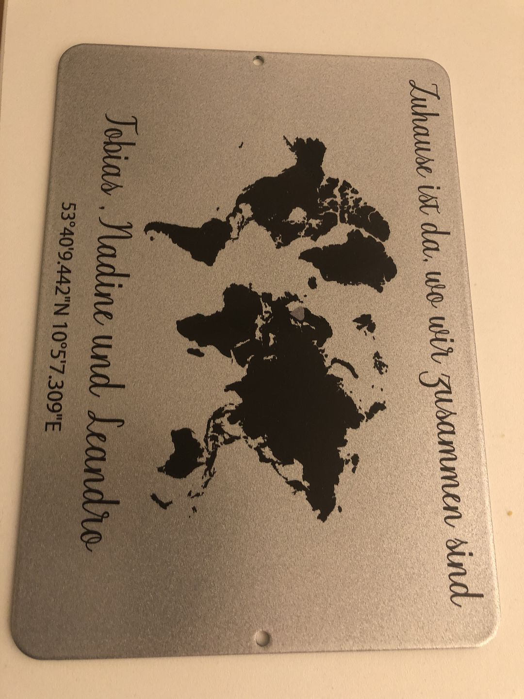 Customer photo review of Geschenk Weltkarte mit Koordinaten - personalisiert