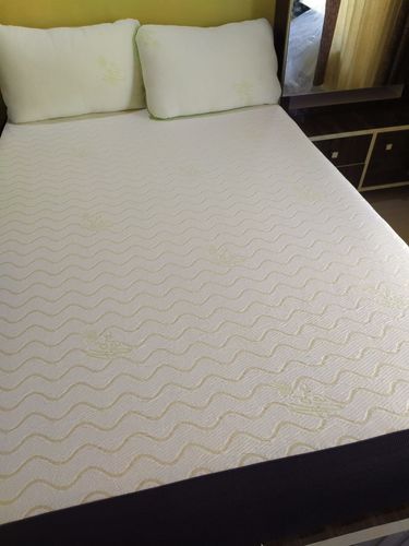 Customer photo review of The Flo Mattress Ergo