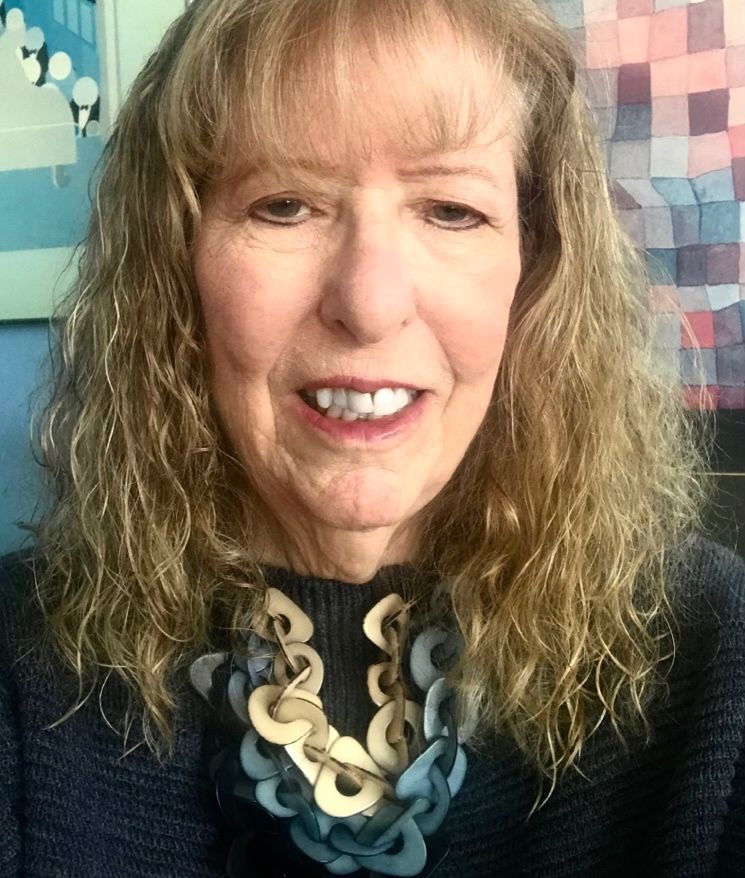 Customer photo review of Vero Necklace