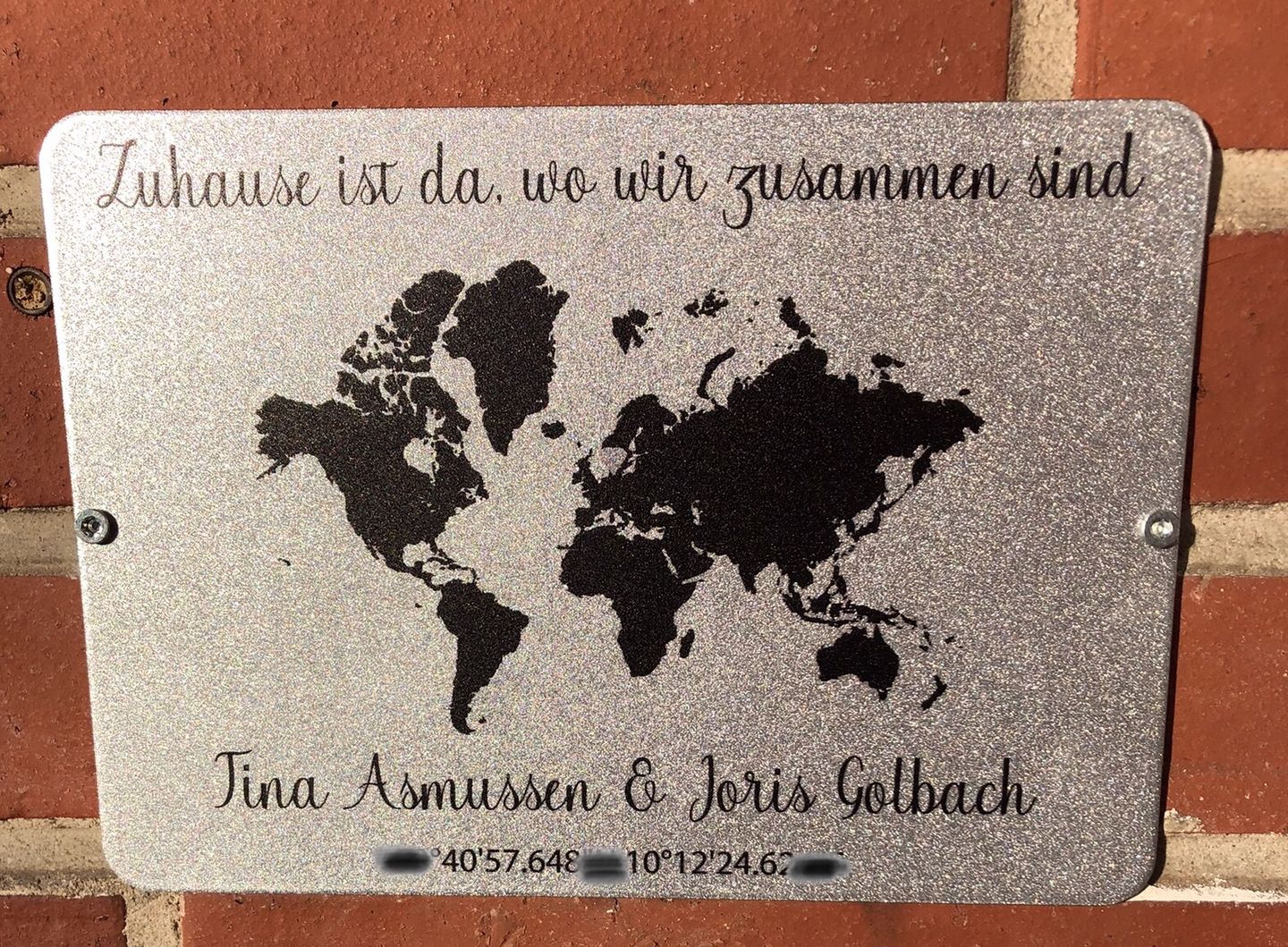 Customer photo review of Geschenk Weltkarte mit Koordinaten - personalisiert