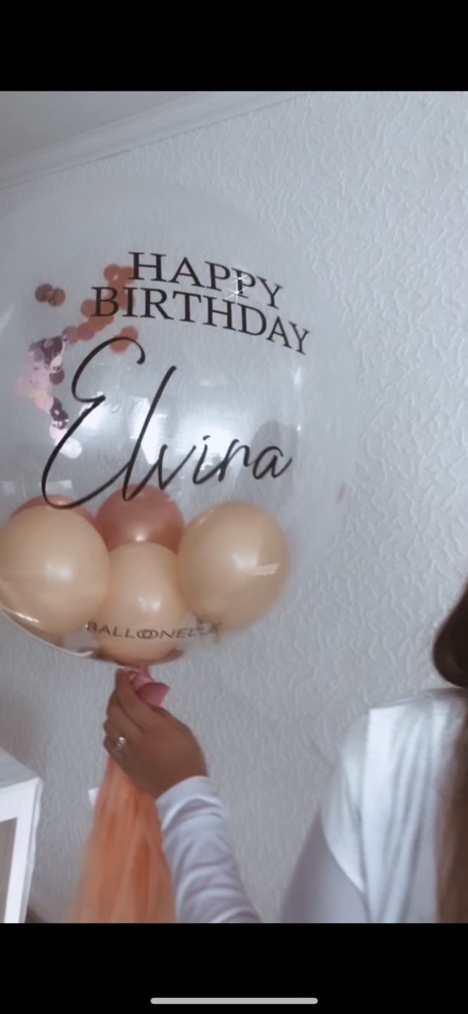 Customer photo review of Nude Designer Ballon