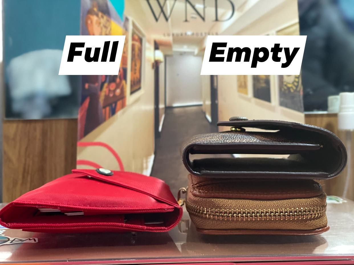 Customer photo review of Slimvelope Red