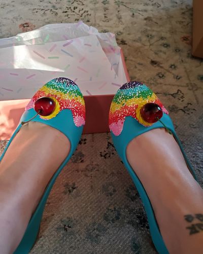 Customer photo review of Bake-A-Shoe Sprinkle Flat