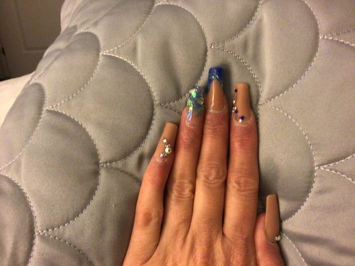 Customer photo review of Set of 3 Nail Builder Gel in Nude