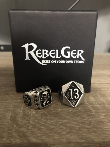 Customer photo review of SILVER SAINT SKULL RING