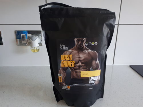 Customer photo review of Mass Gainer Protein Powder available in 3 Flavours