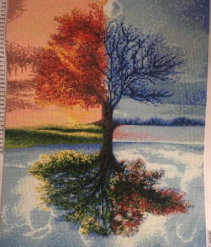 Customer photo review of 5D Diamond Painting vier Jahreszeiten Baum
