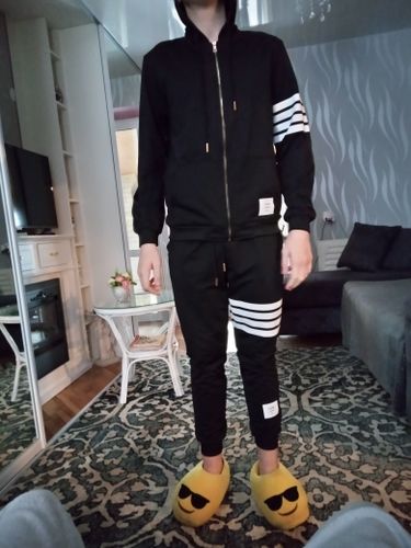 Customer photo review of Comfy Sport Mens Sets