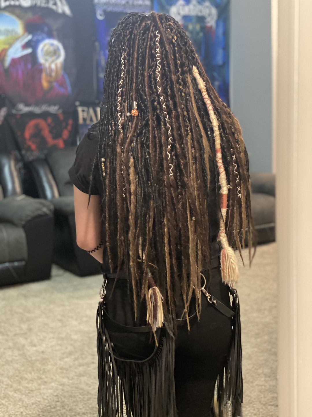 Customer photo review of Jet Black  - (1 pack of 5 Dreads)