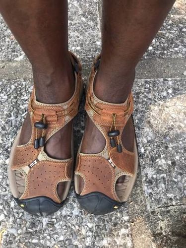 Customer photo review of Genuine Leather Anti-Collision Outdoor Beach Sandals