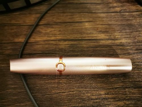 Customer photo review of Elektrisk Øjenbrynstrimmer