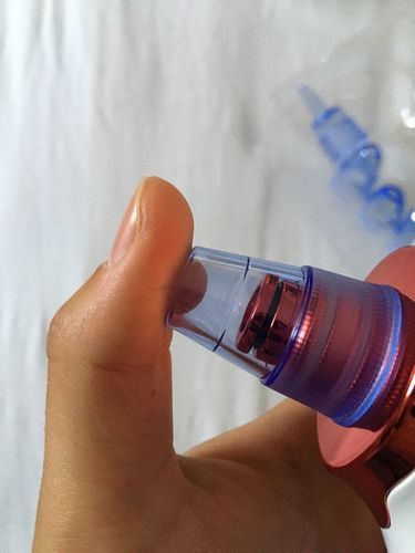 Customer photo review of Ultrasonisk Blackhead Ekstraktor