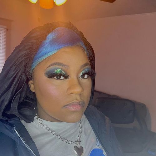 Customer photo review of Icoloured® Ice Pink Colored Contact Lenses