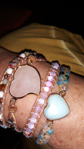 Customer photo review of LAPISLAZULI-ENERGIE-ARMBAND