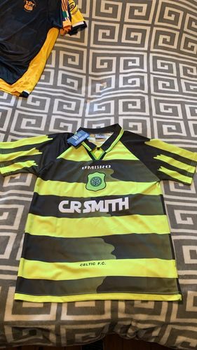Customer photo review of Glasgow Celtic - 1996/1997 Away kit
