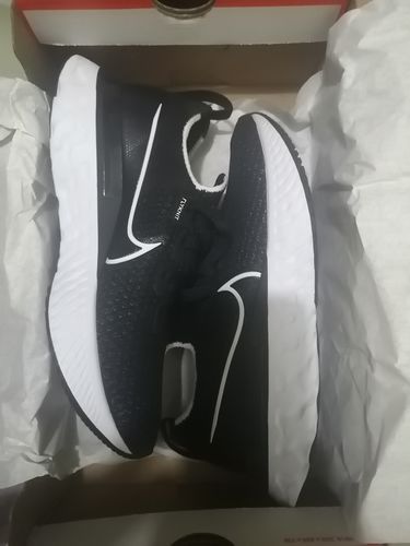Customer photo review of Nike Women's React Infinity Run Flyknit