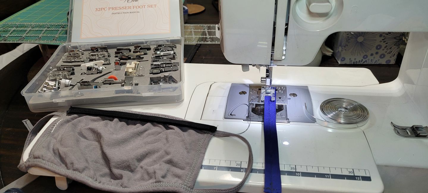 Customer photo review of 32pc Ultimate Presser Foot Set