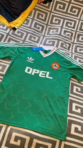 Customer photo review of Ireland 1990/1992 Home kit