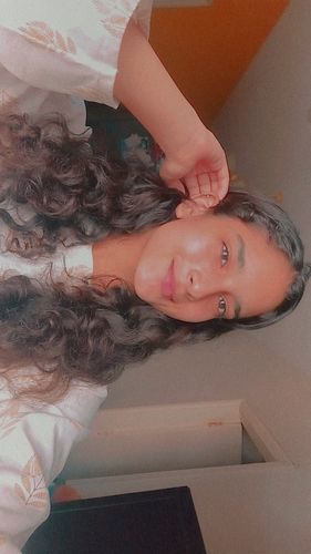 Customer photo review of Hair Growth & Anti-Frizz Oil